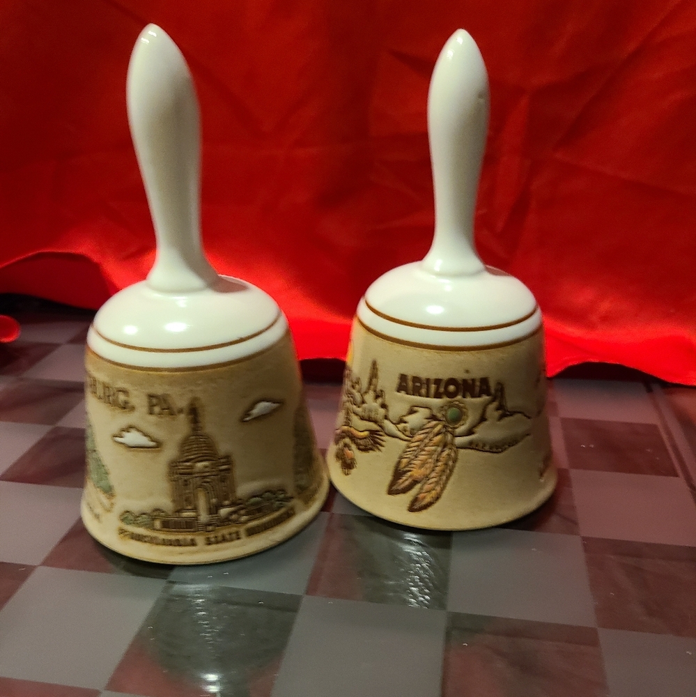 2 Dinner Bells for sale - Picture 6 of 9